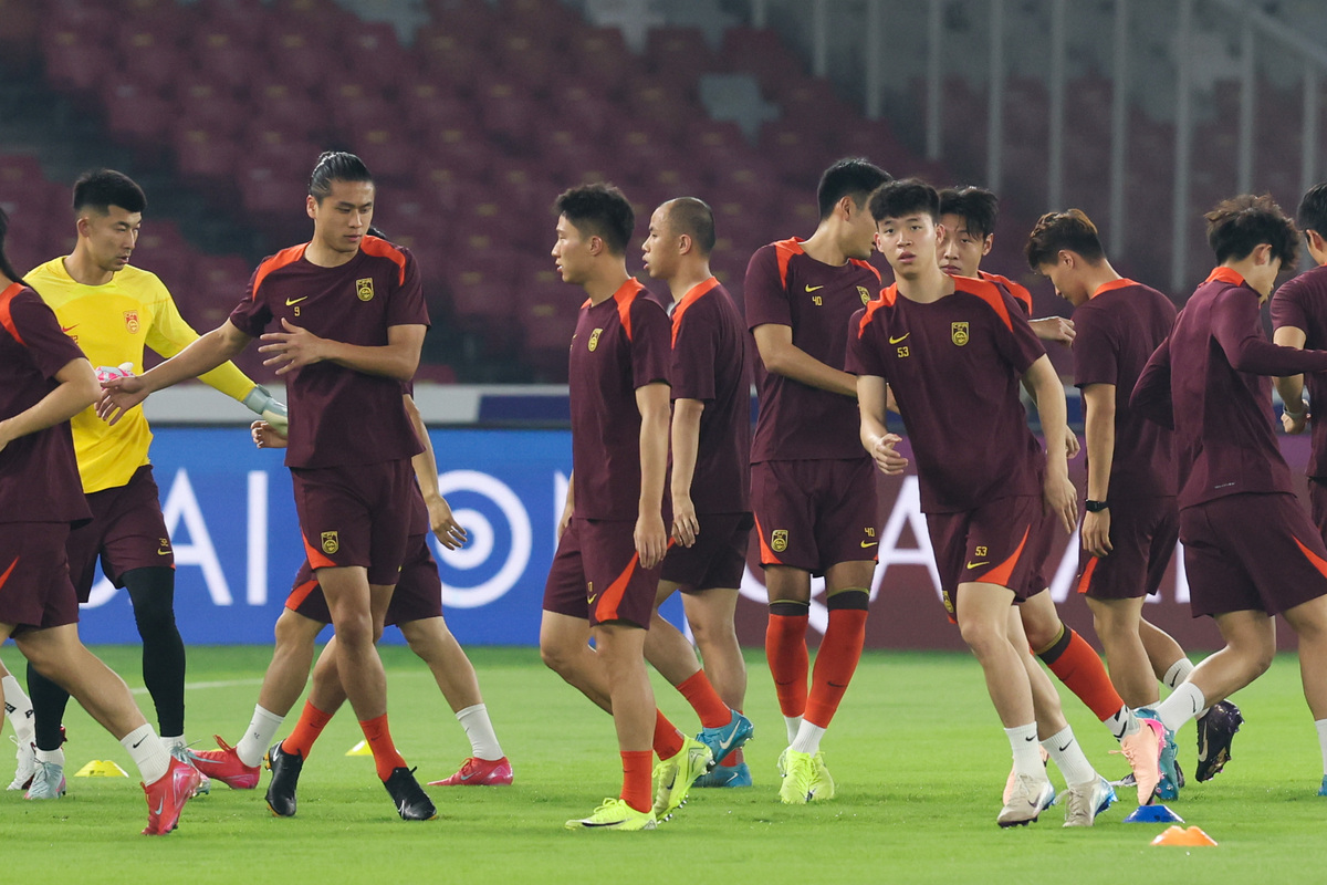 中国轻取西班牙,姆巴佩状态火热的简单介绍 中国轻取西班牙,姆巴佩状态火热的简单介绍