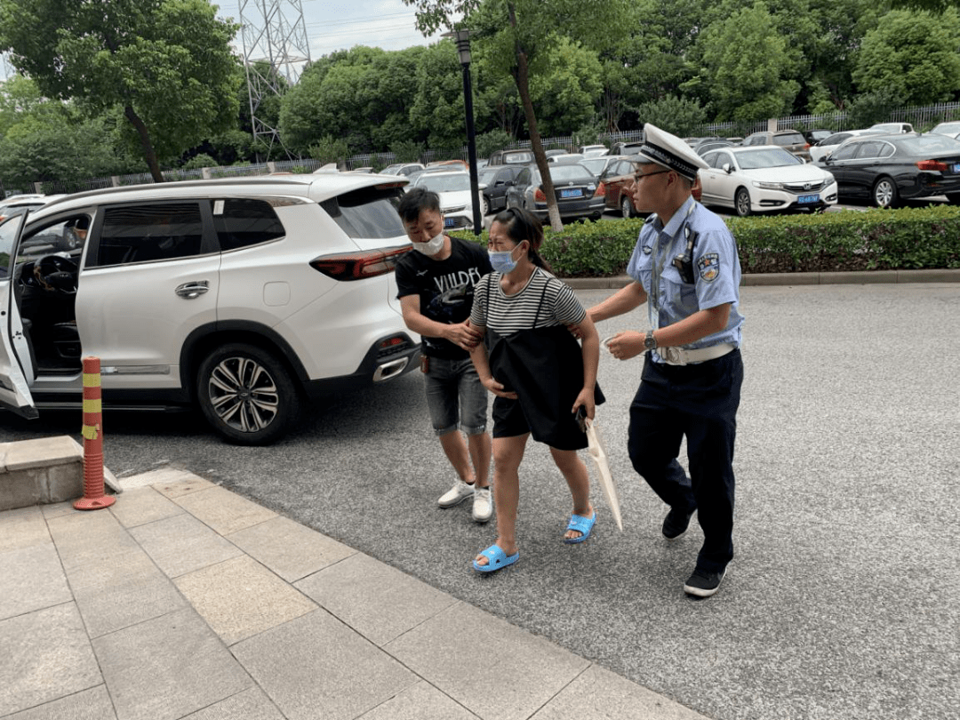 马赛队员遭遇伤病潮，教练组紧急调整的简单介绍