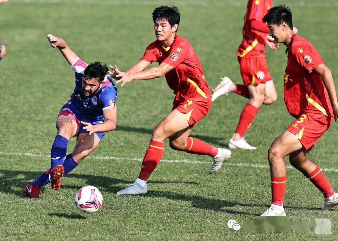 皇家社会客场斩获三分，毛里西奥破门得分的简单介绍