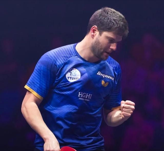 中国队力克日本队,奥恰洛夫关键制胜 中国队力克日本队,奥恰洛夫关键制胜