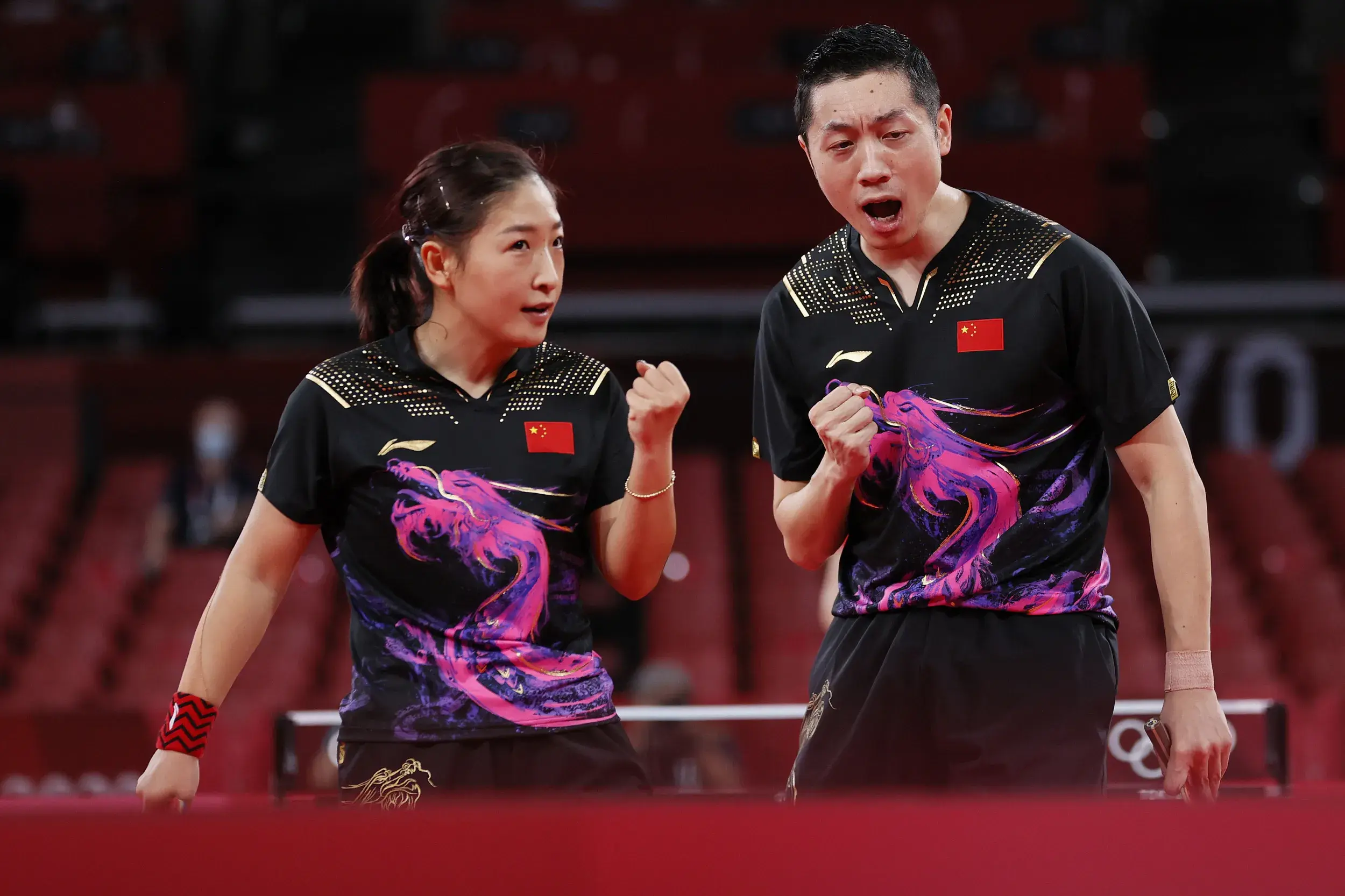 日本队翻盘瑞典队,许昕统治全场的简单介绍 日本队翻盘瑞典队,许昕统治全场的简单介绍