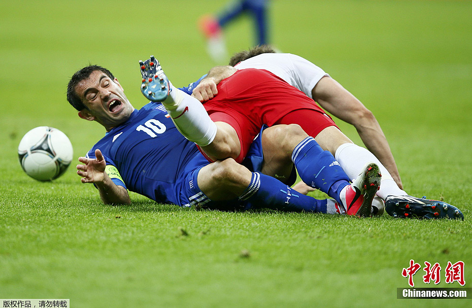 瑞典-与波兰握手言和，晋级强的简单介绍