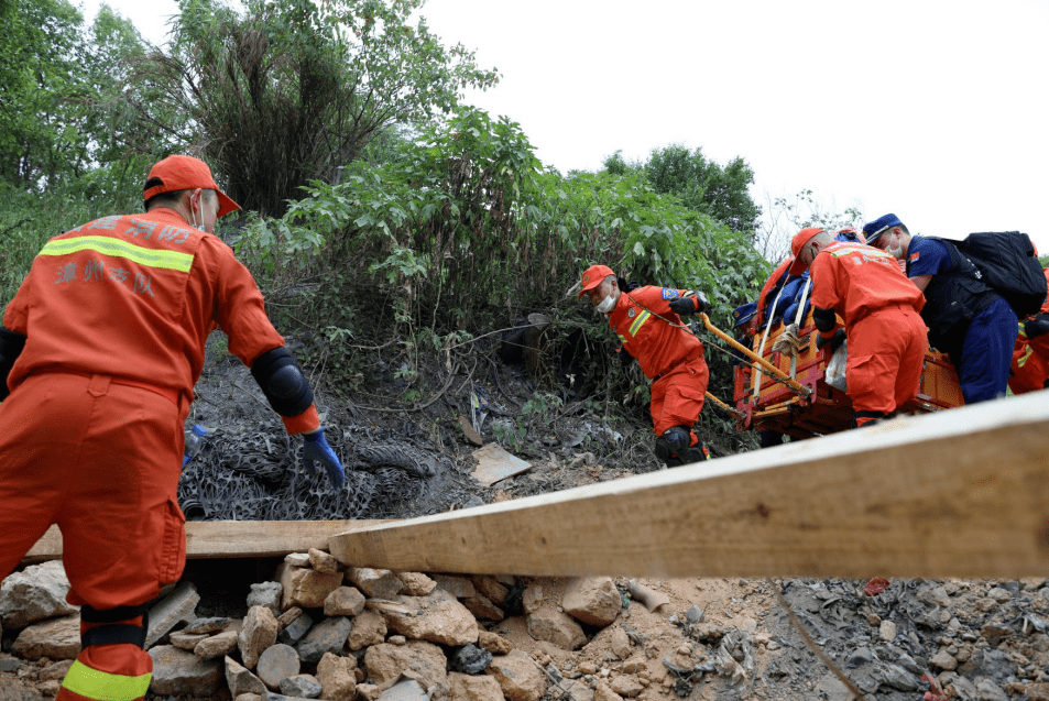 河北队顽强斗志，奋力抗击突发难关的简单介绍