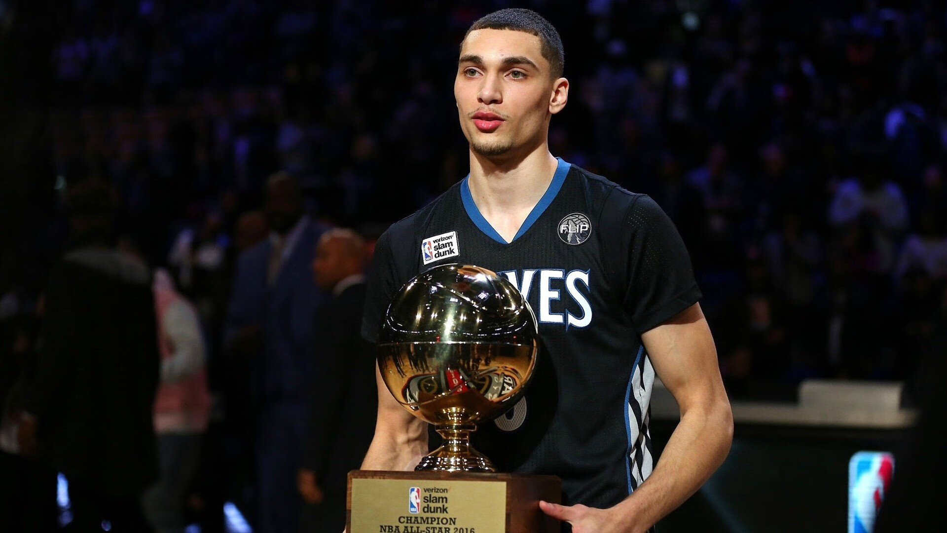 绝杀之夜与女单统治，辛杜如何带领印度队击碎印尼羽球神话