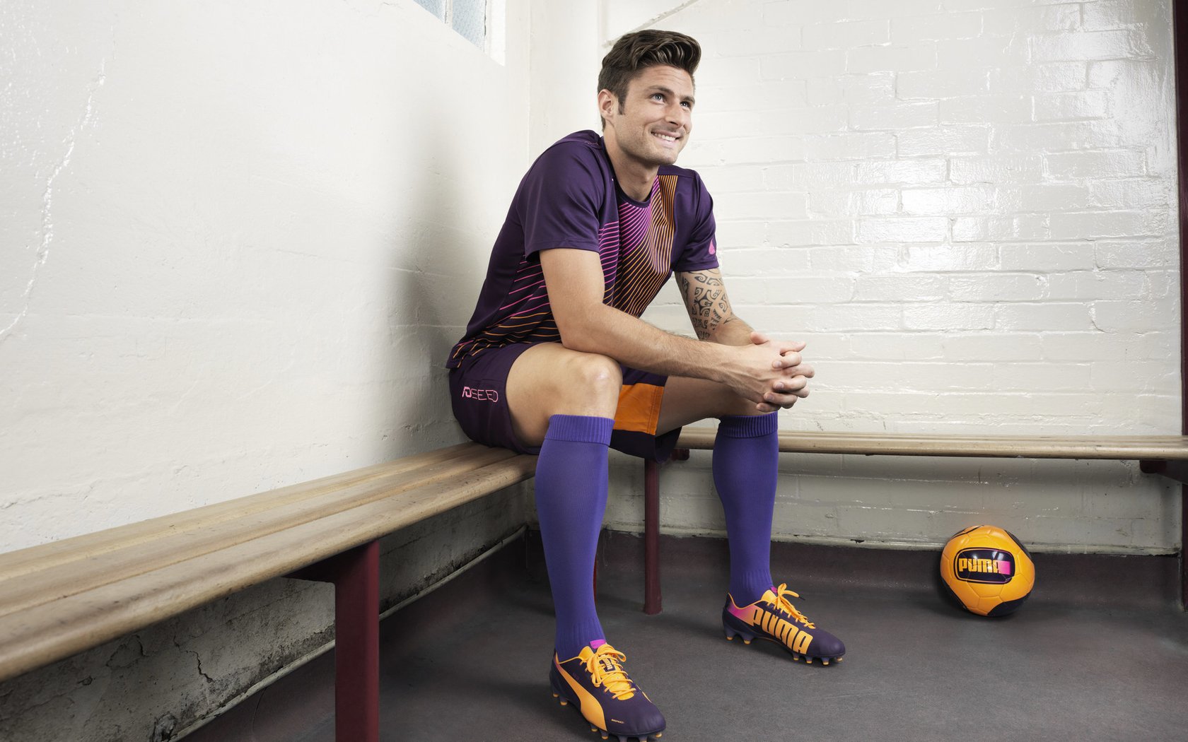 马龙一剑封喉定乾坤，波兰铁骑鏖战韩国惊涛骇浪